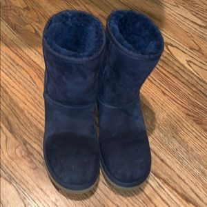 Navy blue uggs